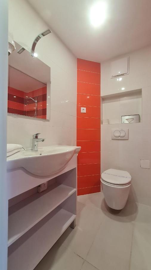 שיופוק Colors Holiday Hotel מראה חיצוני תמונה