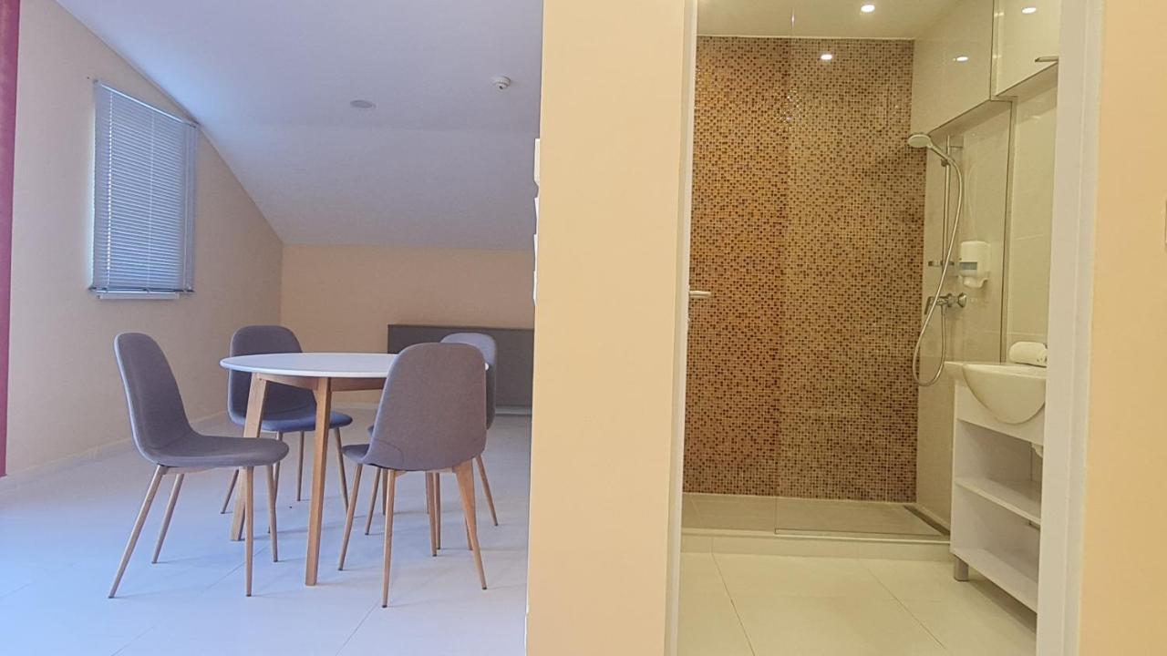שיופוק Colors Holiday Hotel מראה חיצוני תמונה
