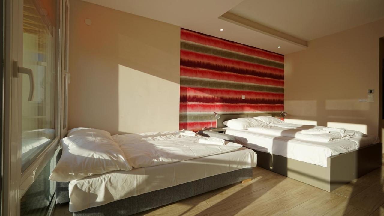 שיופוק Colors Holiday Hotel מראה חיצוני תמונה